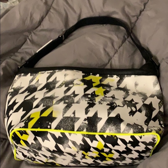 LAMB - Picture 7 of 10